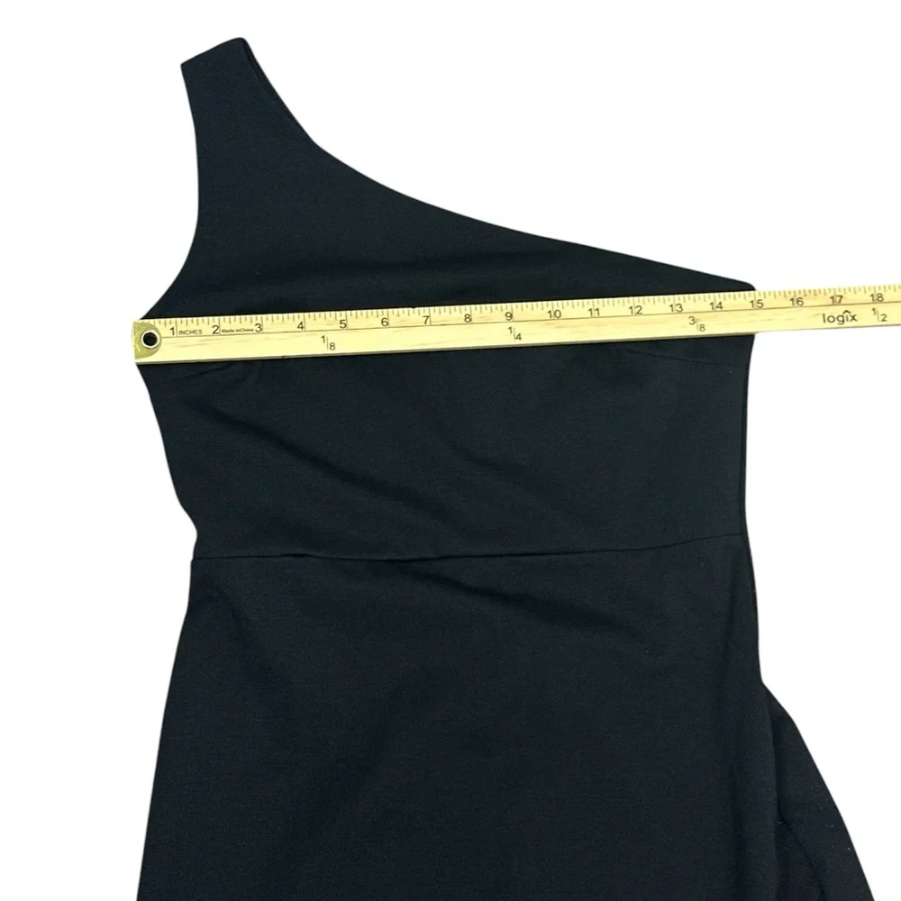 Lulus Good Times Only Classic Black One-Shoulder Maxi Dress Size Medium NWOT - Picture 8 of 11